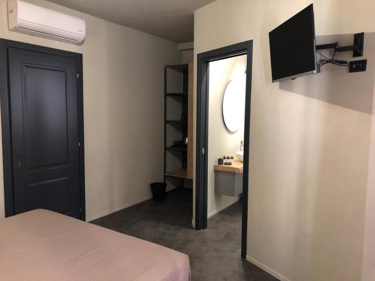 Battisti 56 Hotel Porto SantʼElpidio Buitenkant foto